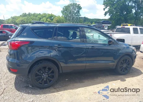 2019 Ford Escape Se z USA, uszkodzony, nr VIN 1FMCU9GD5KUB53415